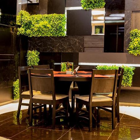 Hotel Los Alpes Cipreses 亚松森 外观 照片