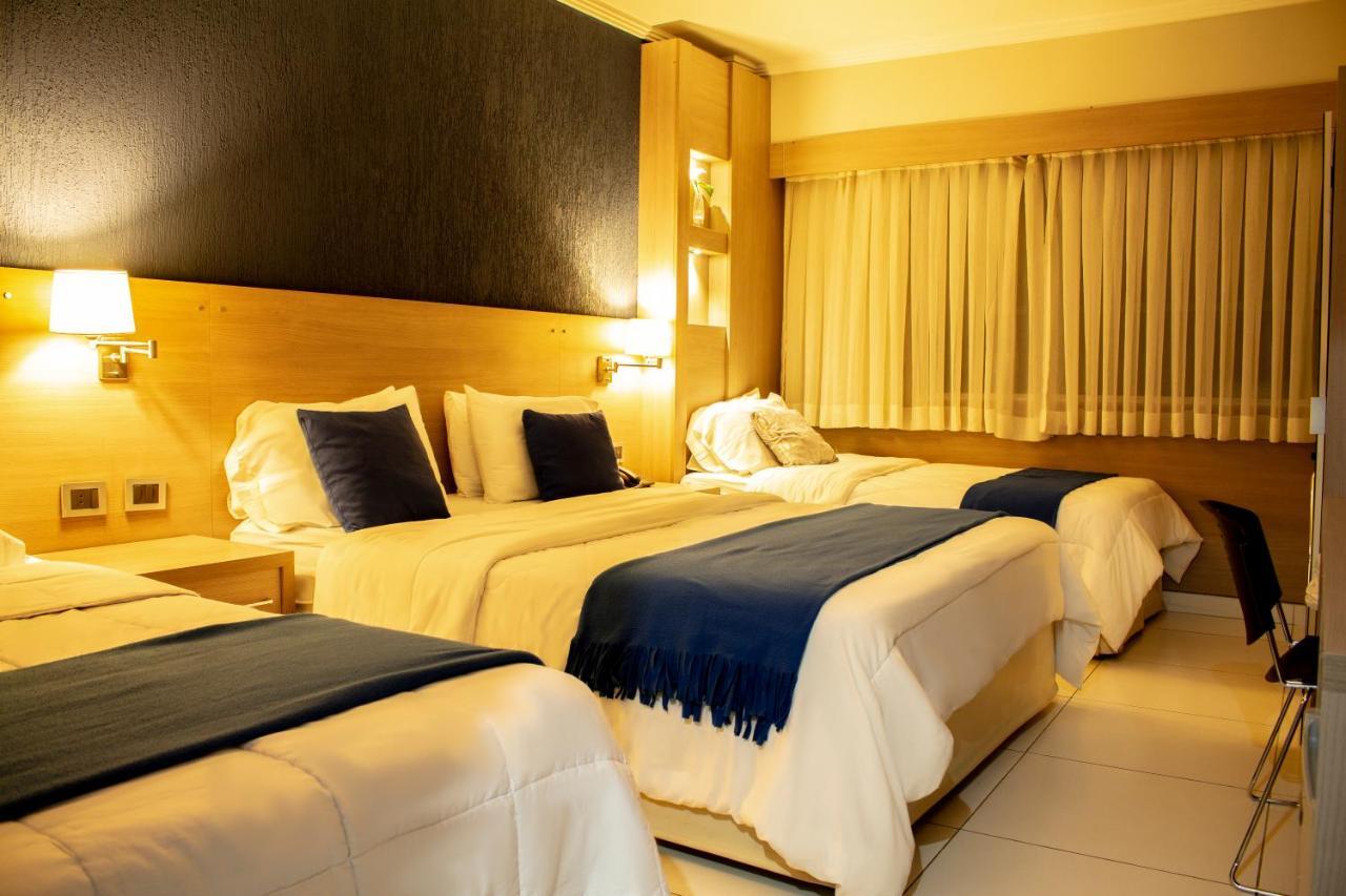Hotel Los Alpes Cipreses 亚松森 外观 照片